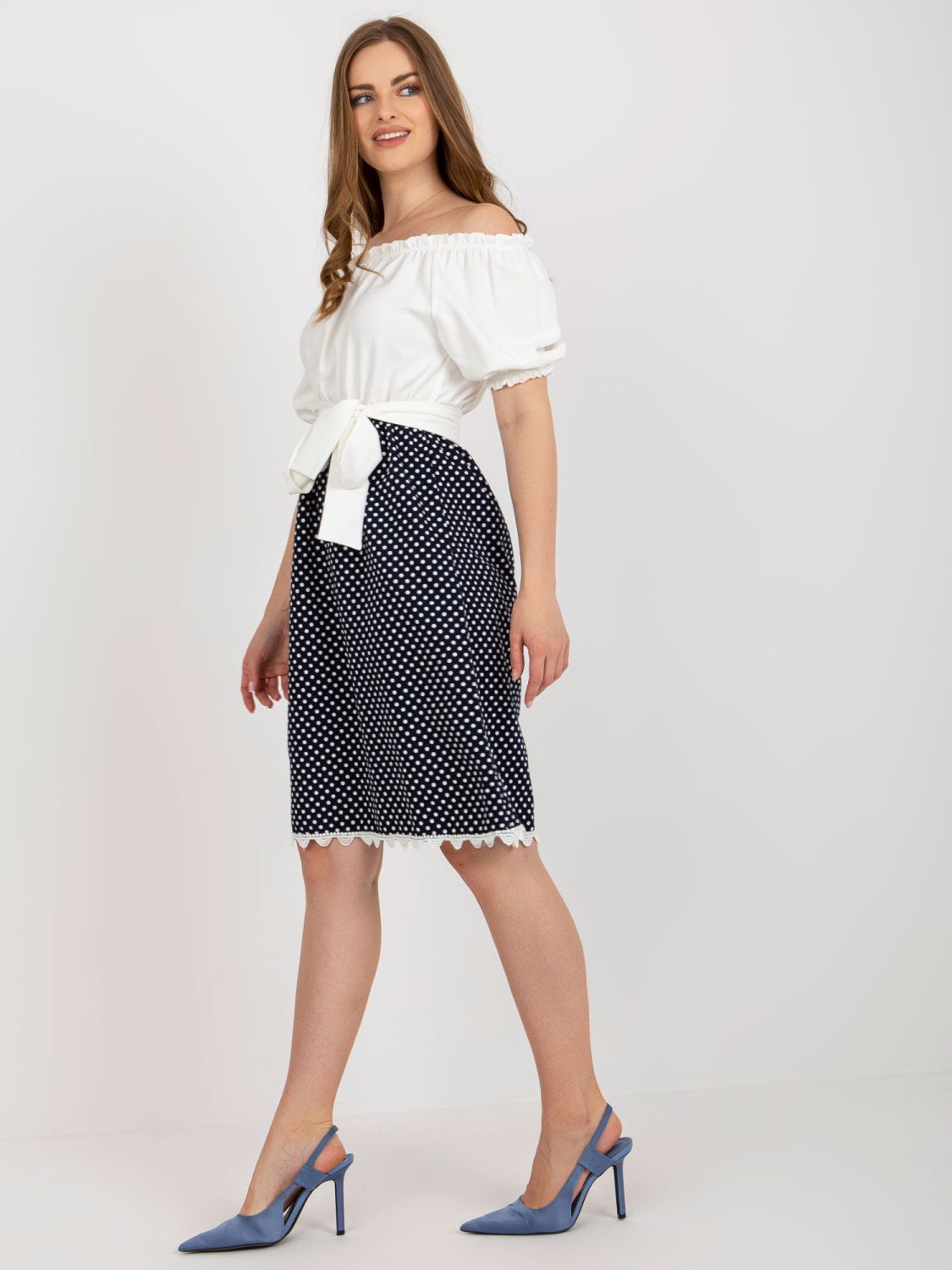 Rochie cocktail ecru-albastră cu curea