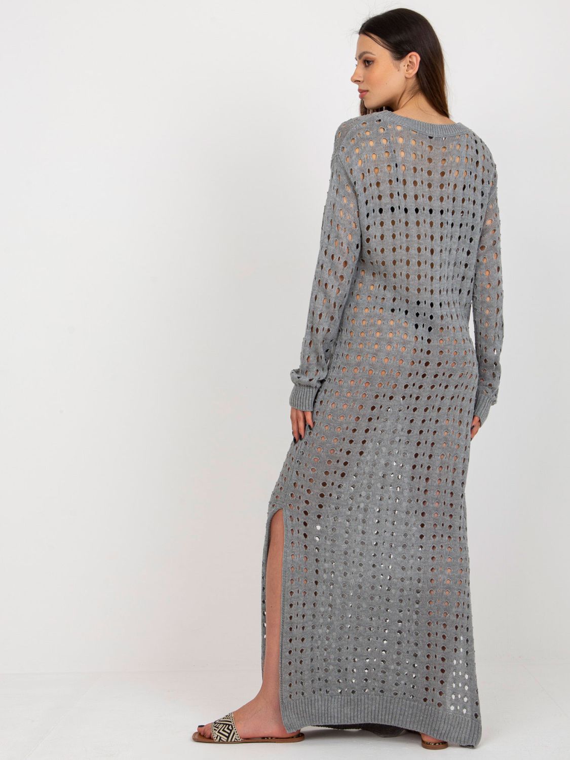 Rochie maxi tricotată gri cu mâneci lungi