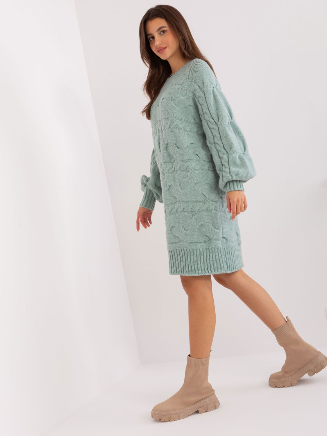 Rochie tricotată mentol cu împletituri