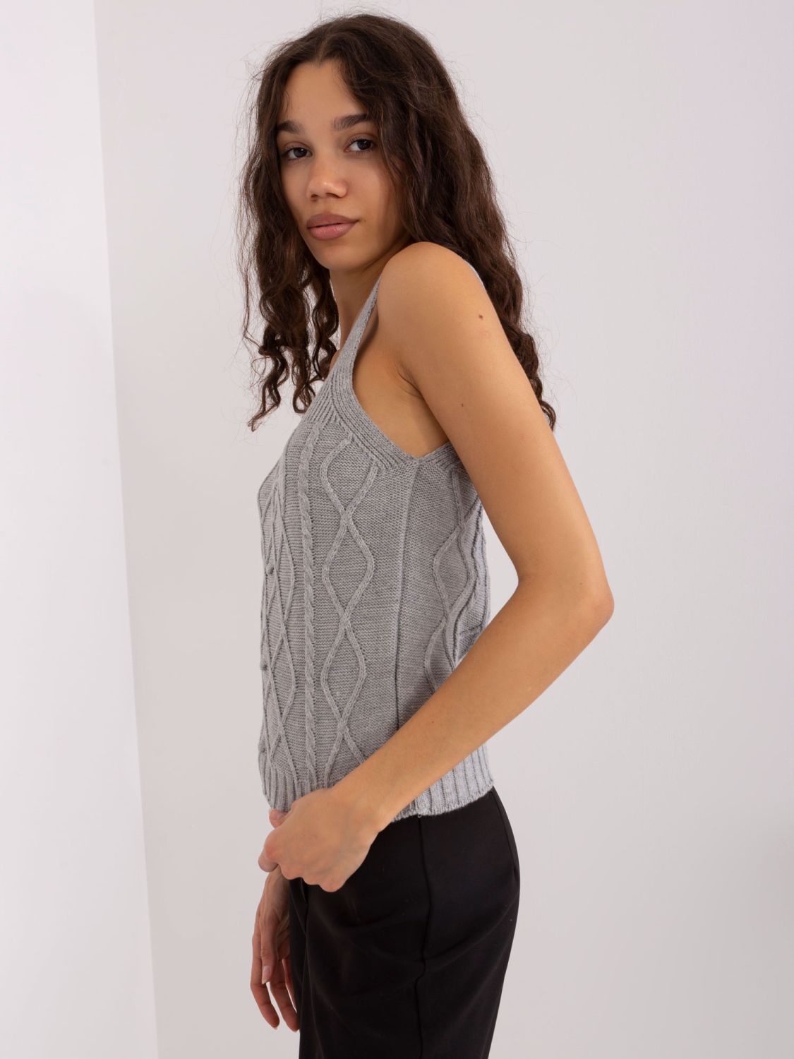 Compleu tricotat gri cu lână