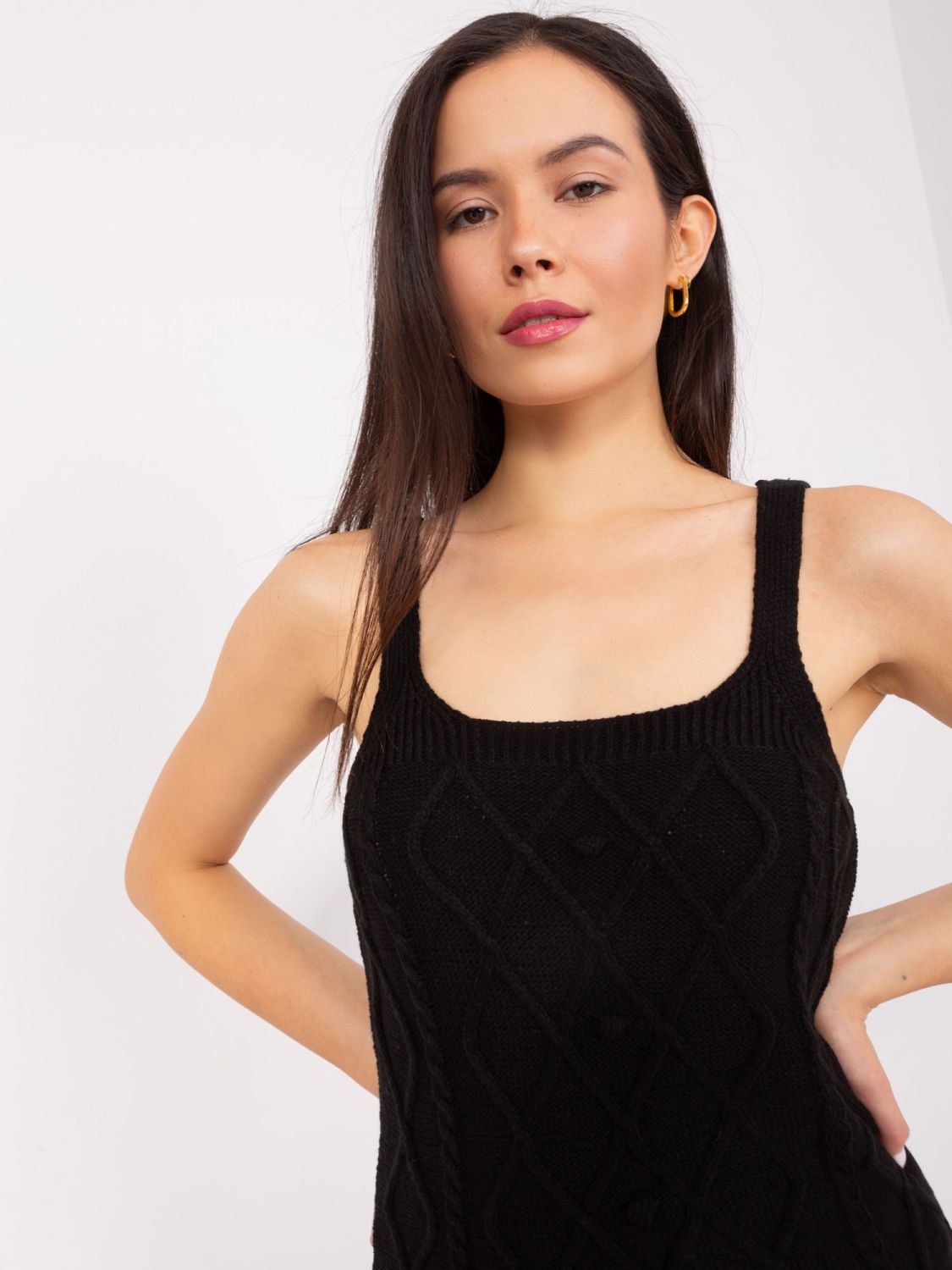 Compleu tricotat negru cu mâneci bufante