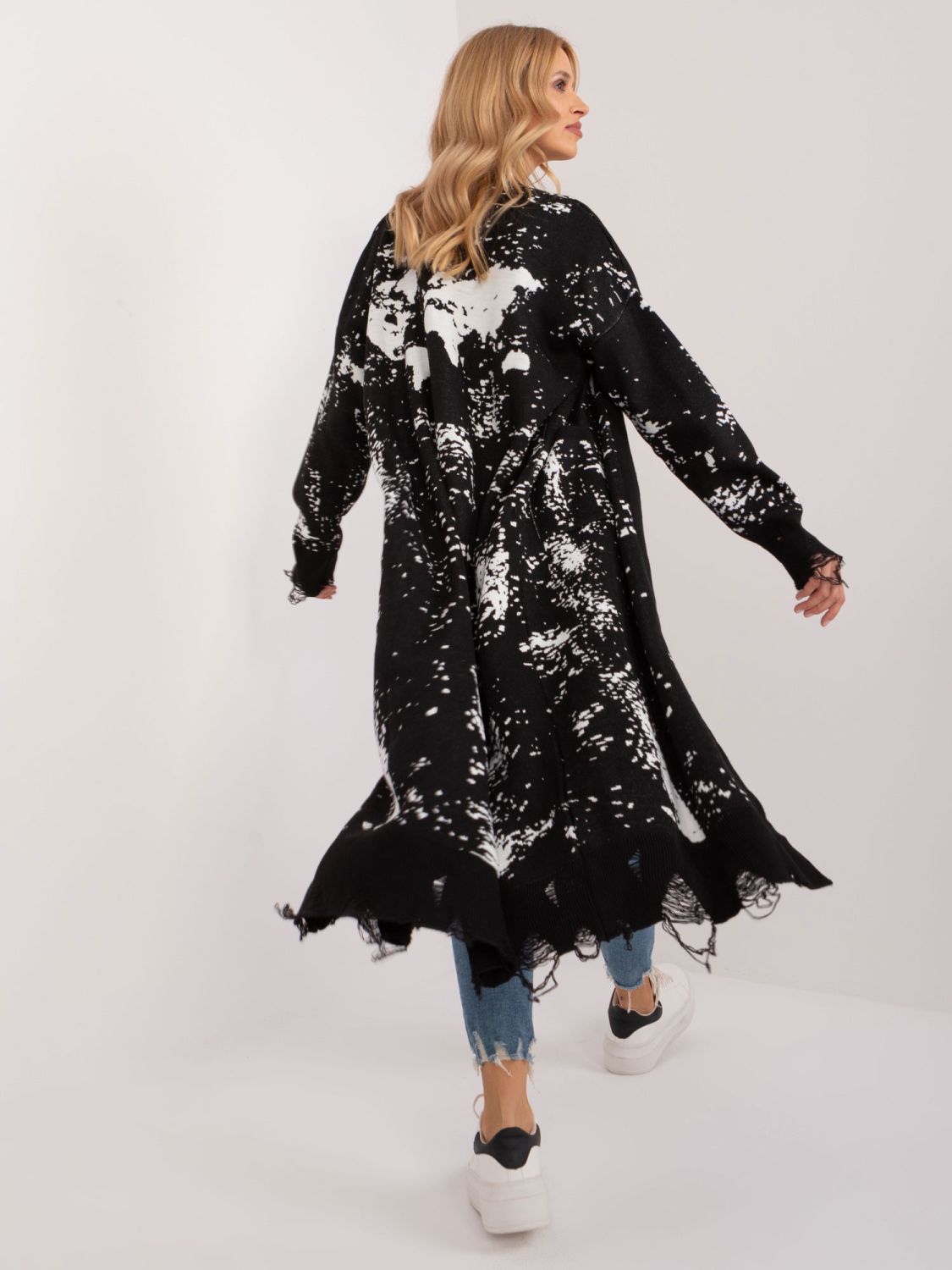 Cardigan negru elegant cu mâneci lungi