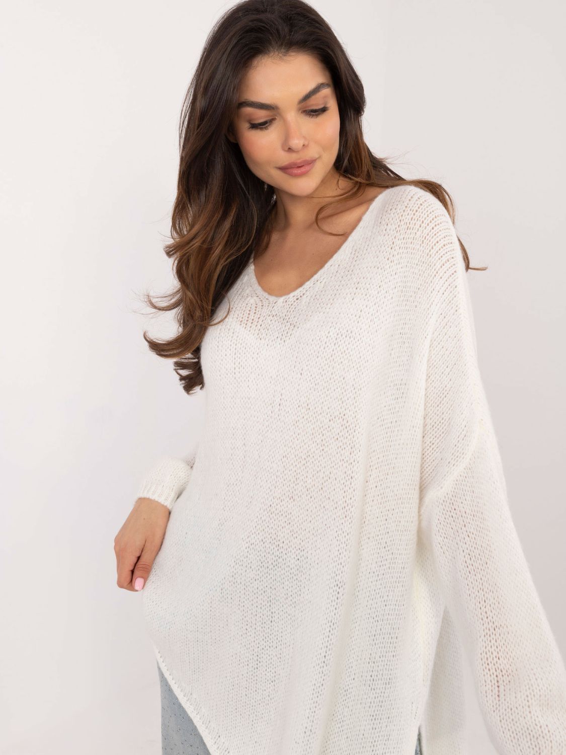 Pulover elegant ecru cu mâneci lungi