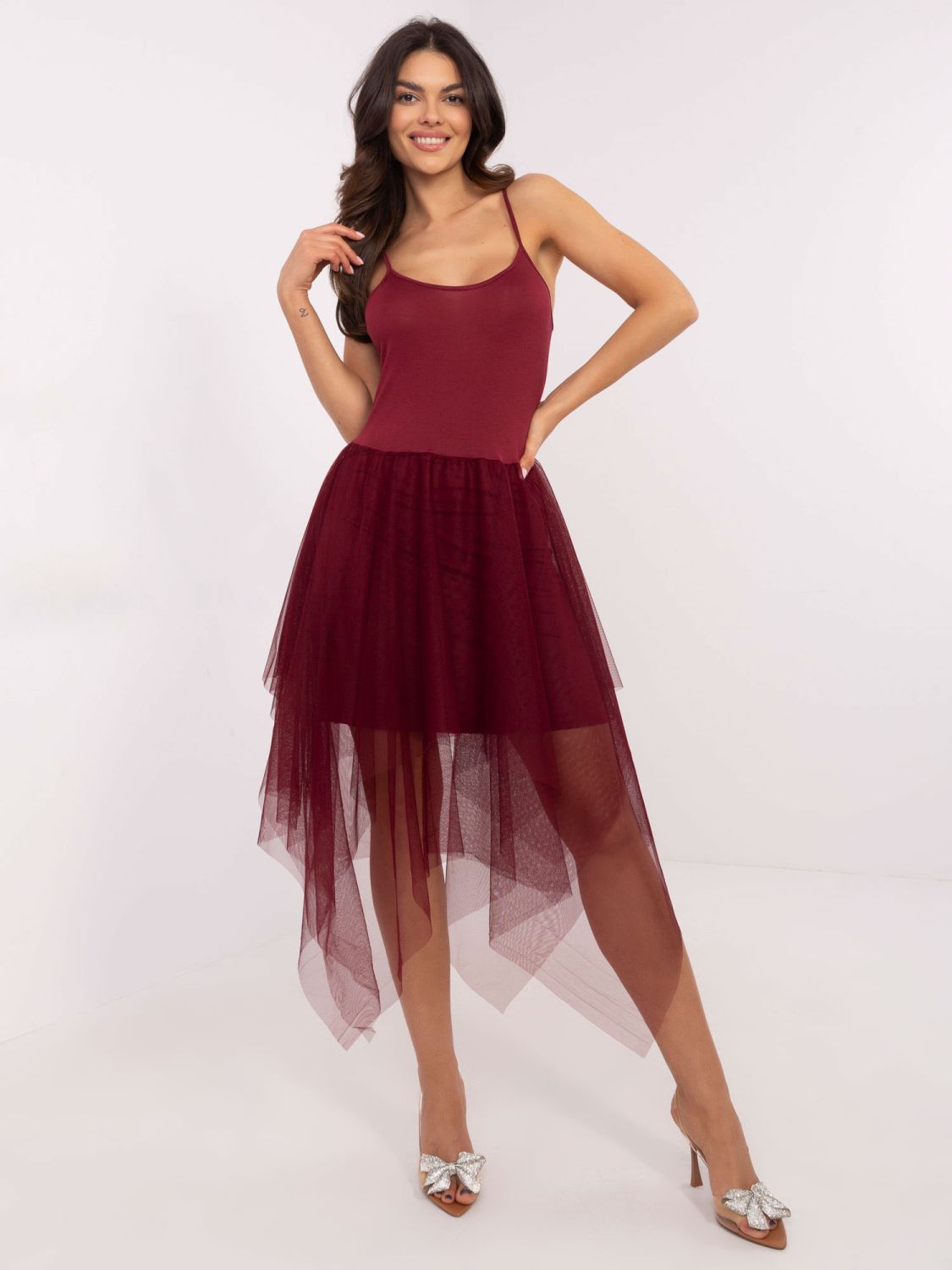 Compleu elegant în culoare bordo