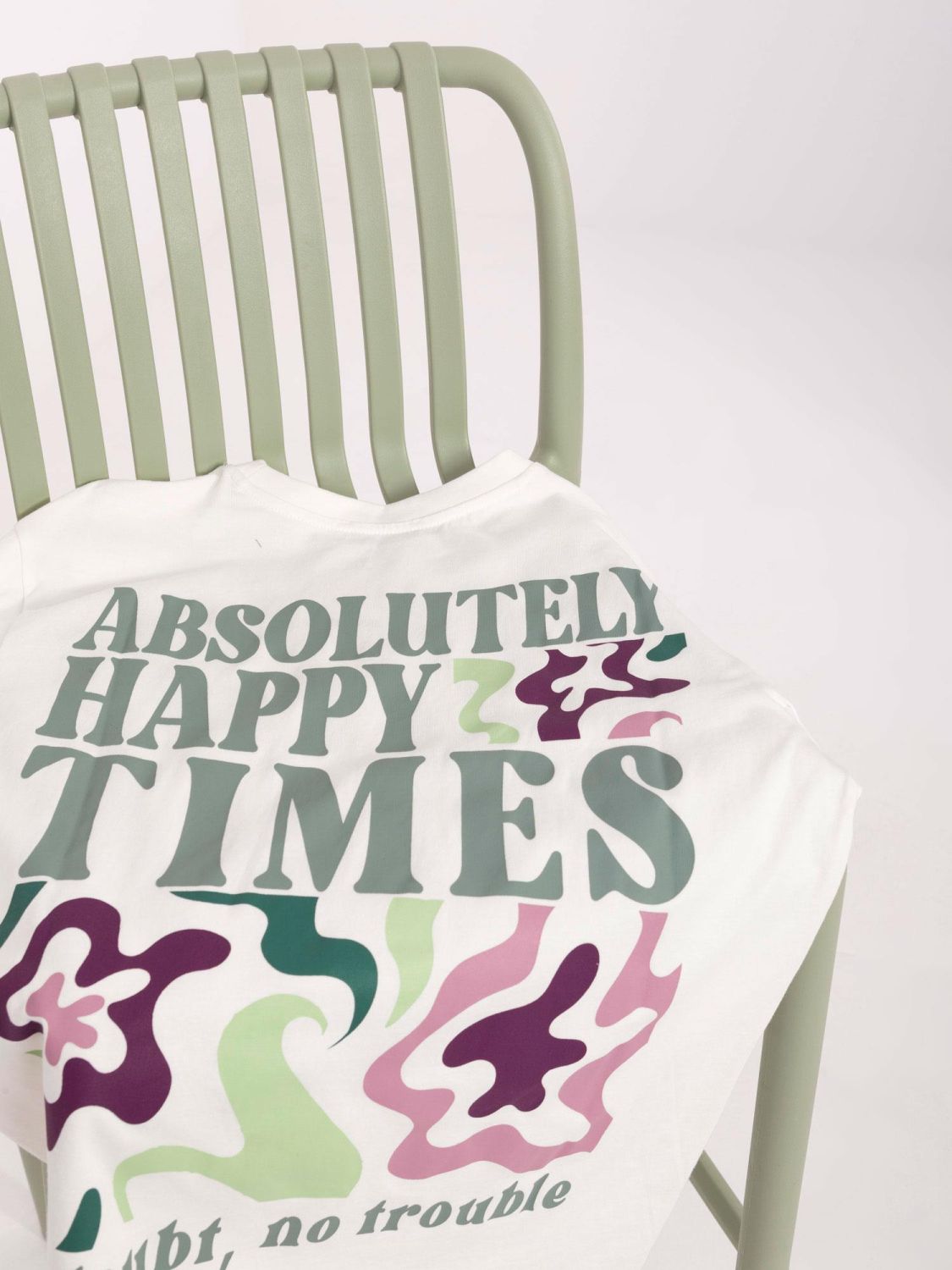Tricou alb cu inscripție