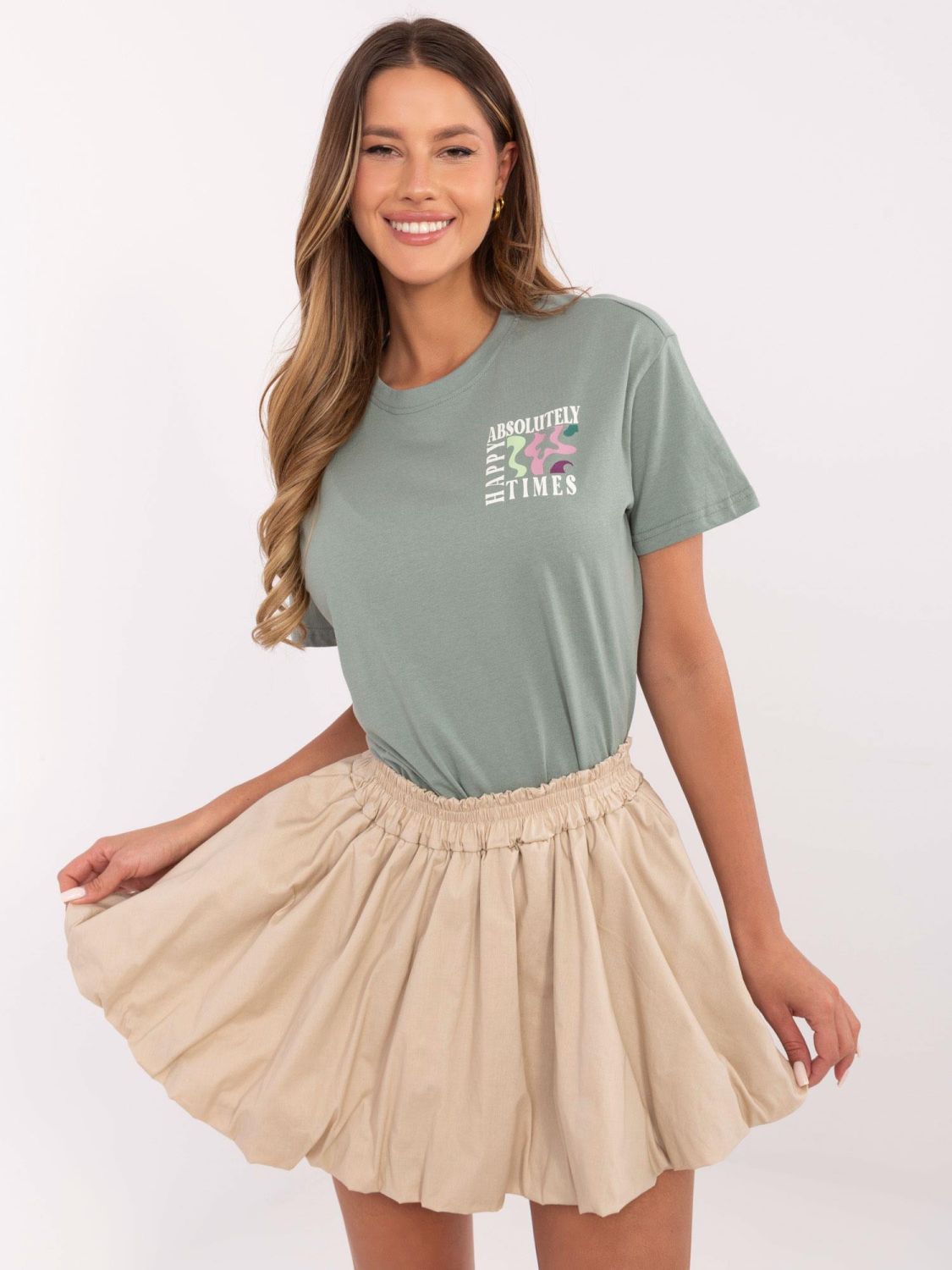 Tricou confortabil verde pistachio cu mâneci scurte