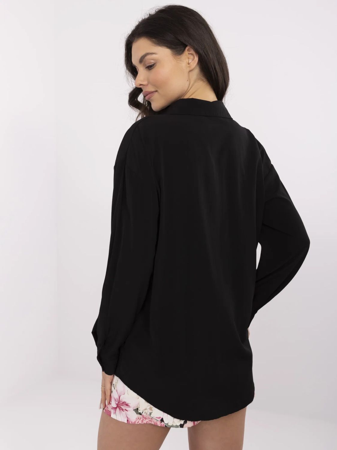 Cămașă elegantă neagră cu mâneci lungi