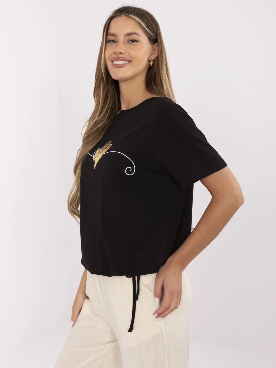 Tricou negru stilat cu mânecă scurtă