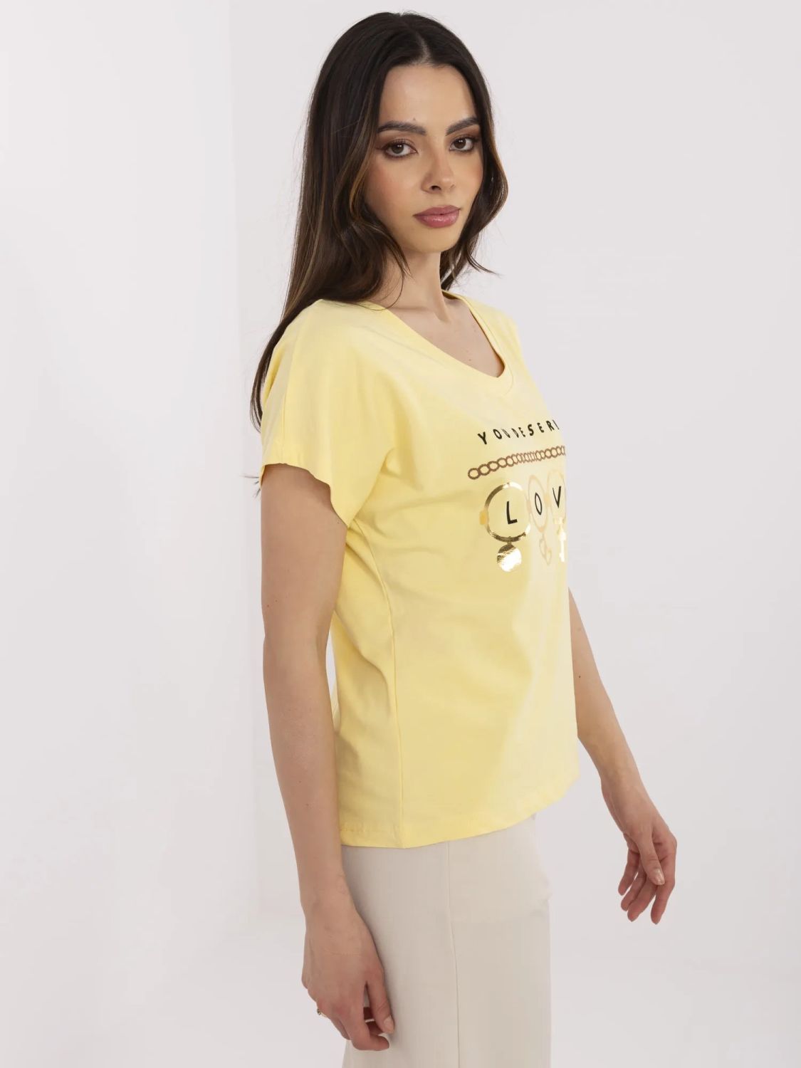 Tricou galben cu mânecă scurtă