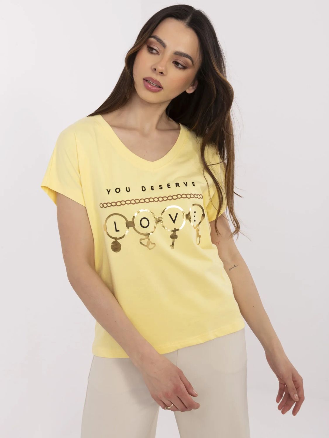 Tricou galben cu mânecă scurtă
