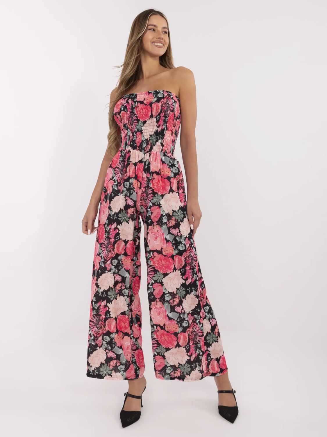 Salopetă florală cu pantaloni largi