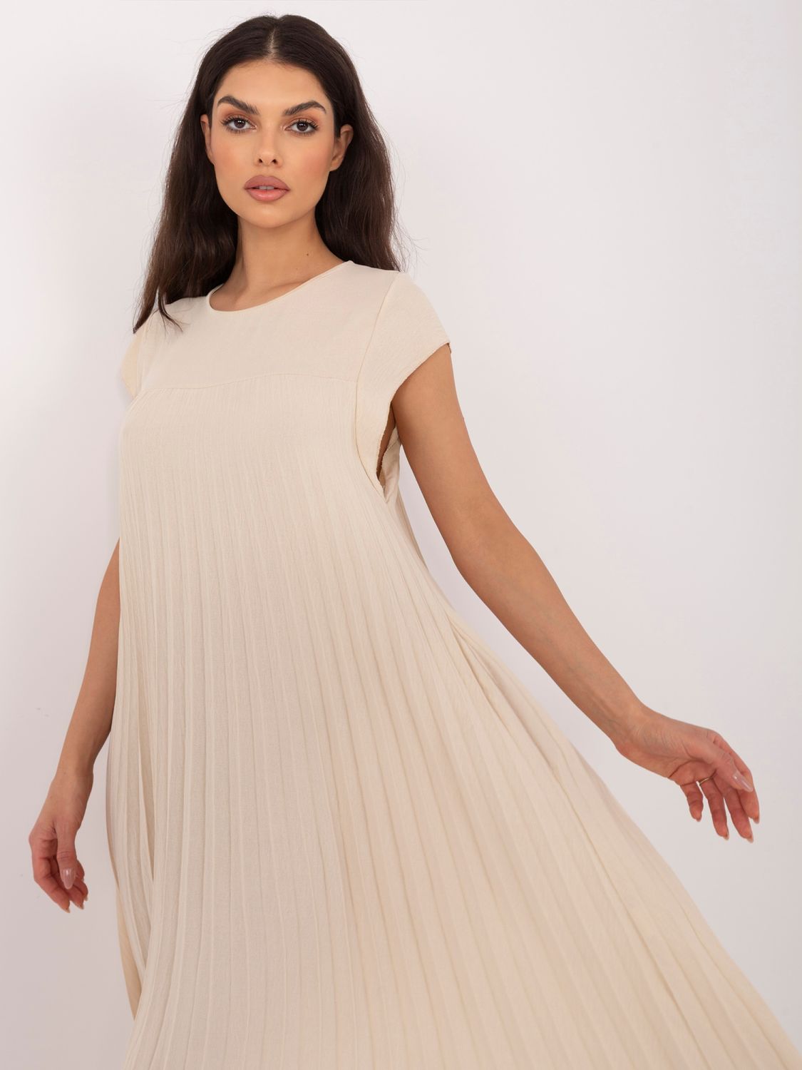 Rochie midi bej de cocktail cu buzunare