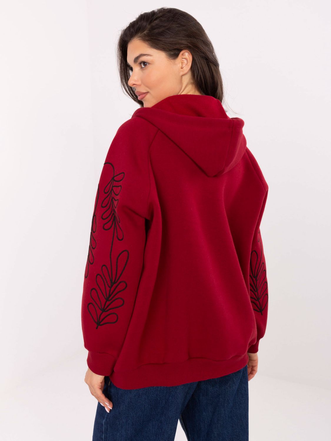 Hanorac bordo cu glugă și broderie