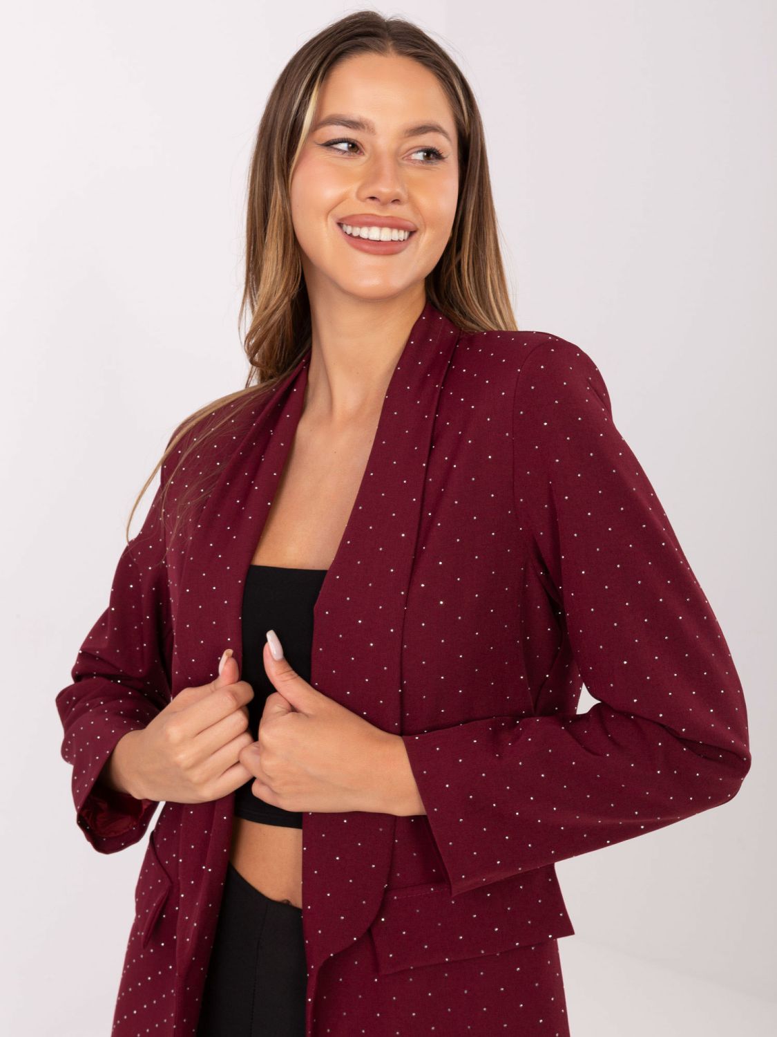 Sacou elegant bordo cu aplicație și căptușeală
