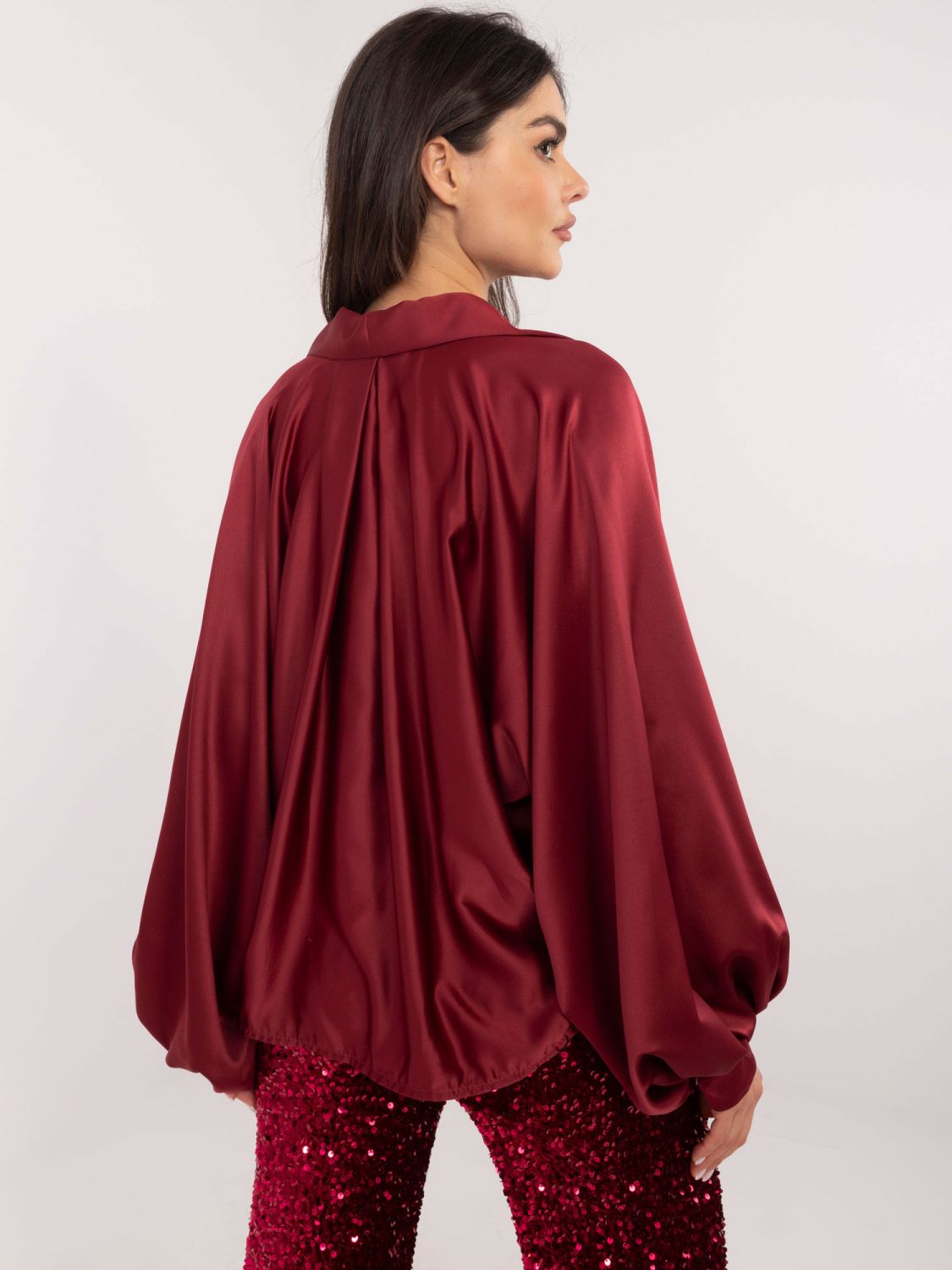 Cămașă elegantă bordo cu nasturi