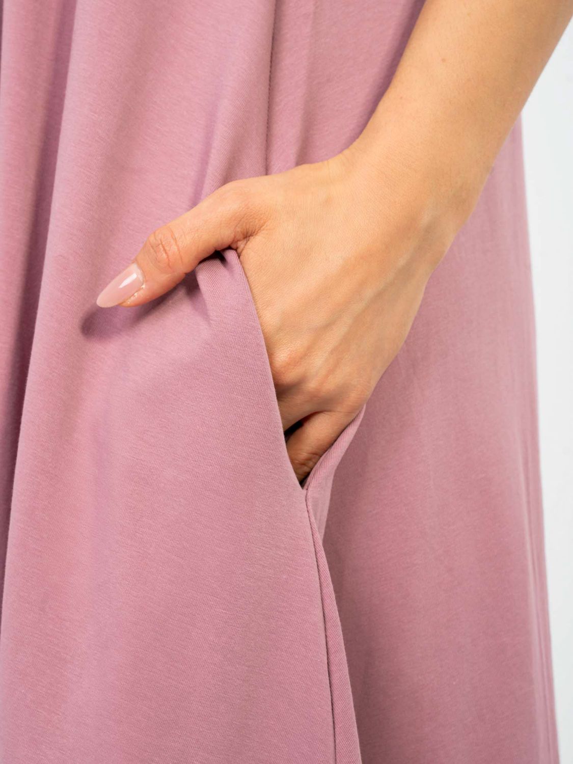 Rochie maxi de vară cu decolteu în V și buzunare, roz închis