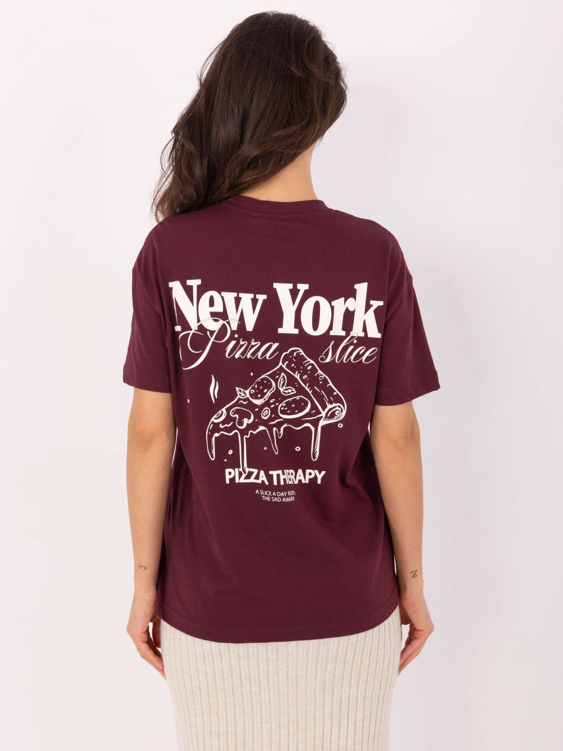 Tricou elegant bordeaux cu mânecă scurtă