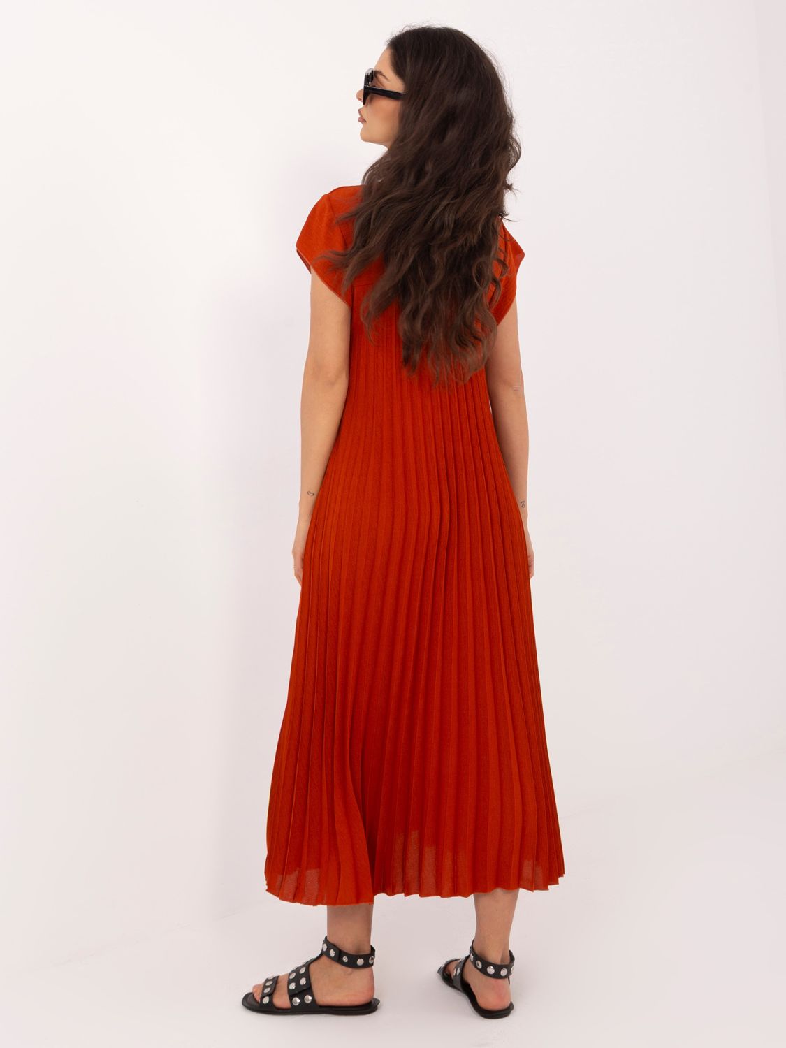 Rochie midi cocktail portocalie fără mâneci