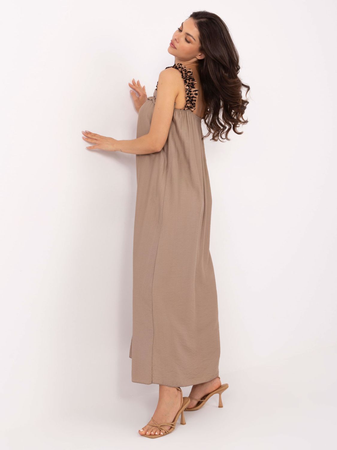 Rochie maxi în culoare bej