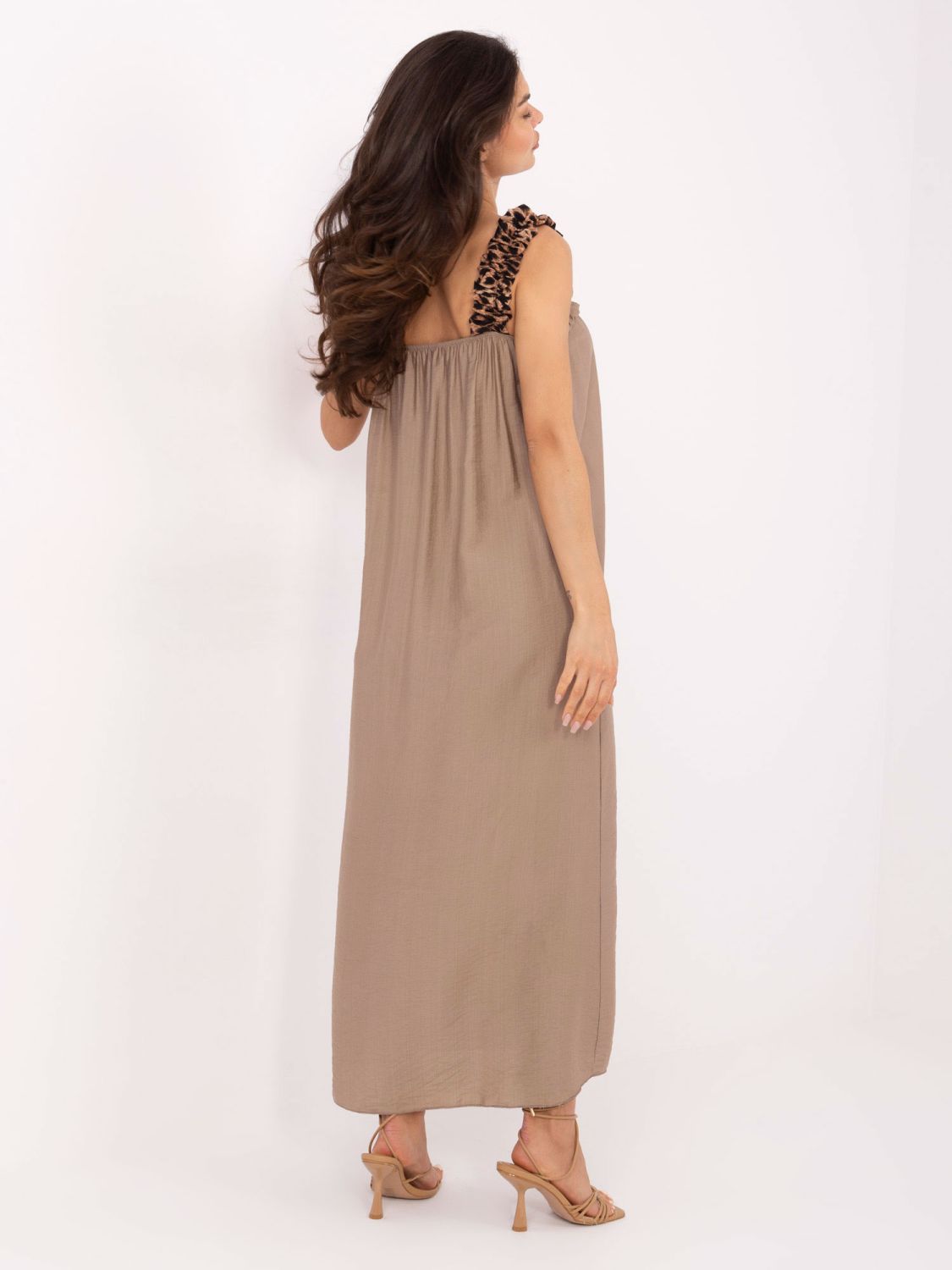 Rochie maxi în culoare bej