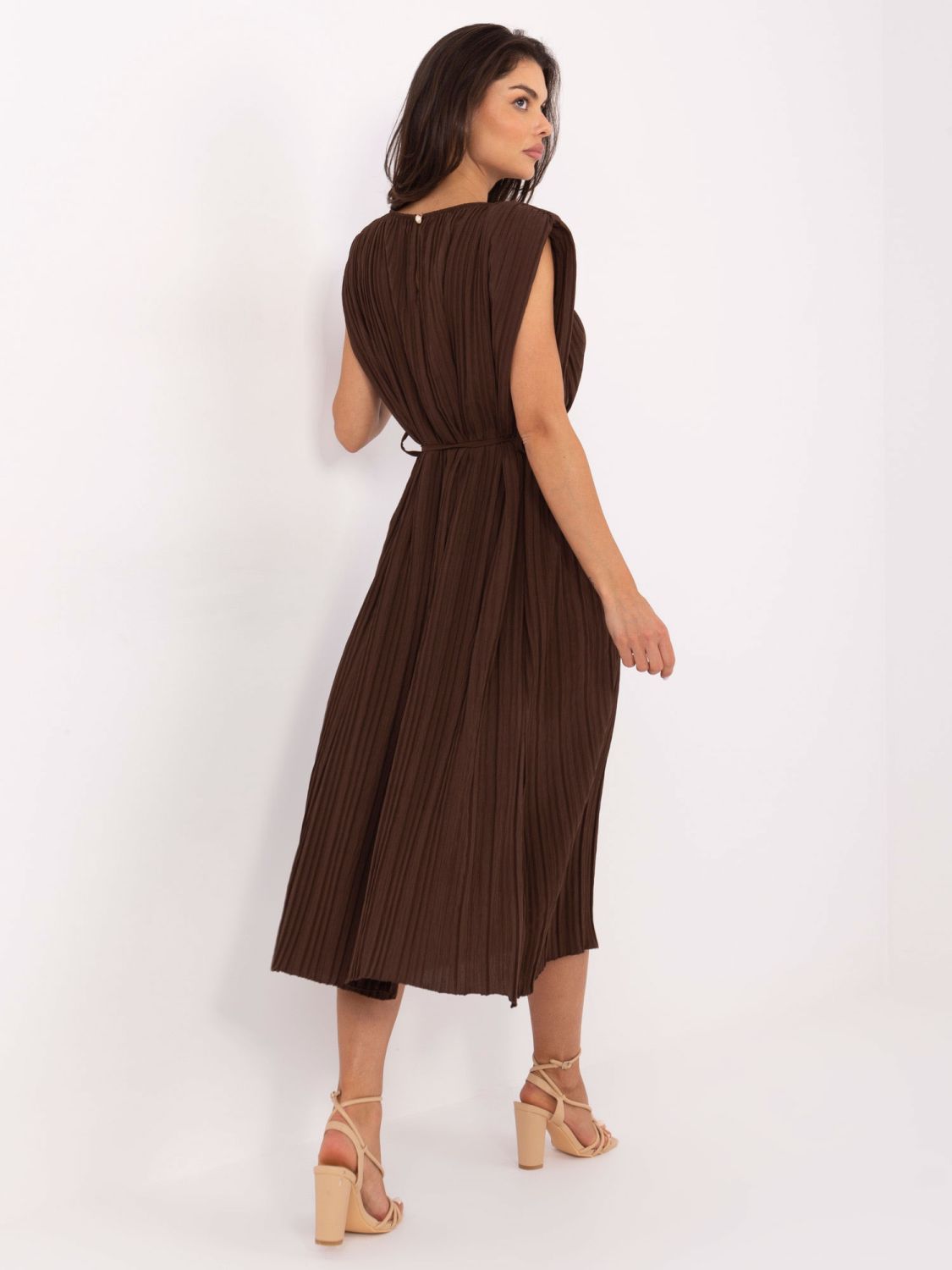 Rochie midi elegantă în culoare maro închis