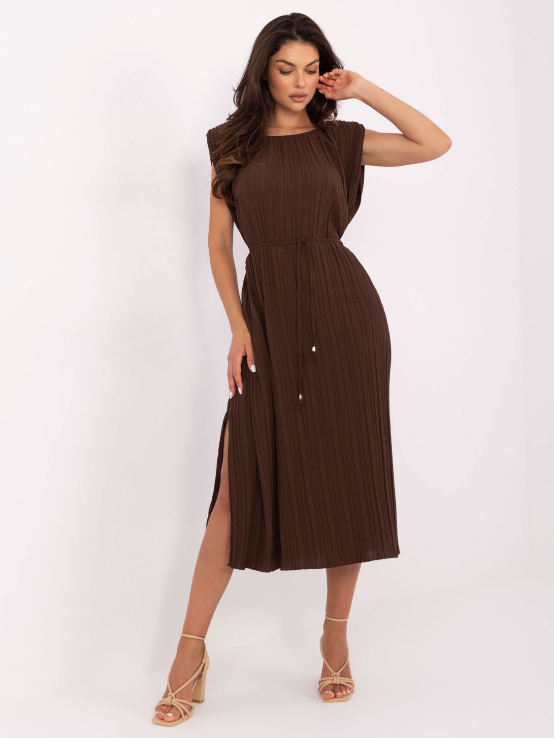 Rochie midi elegantă în culoare maro închis
