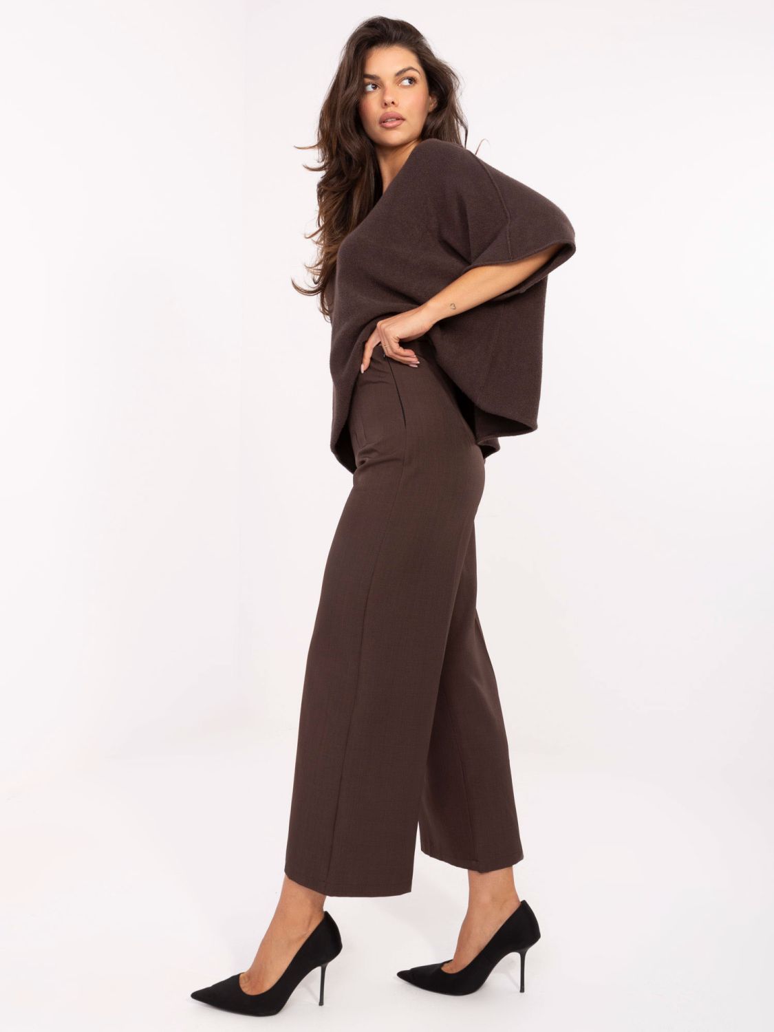 Pantaloni eleganți maro cu talie înaltă