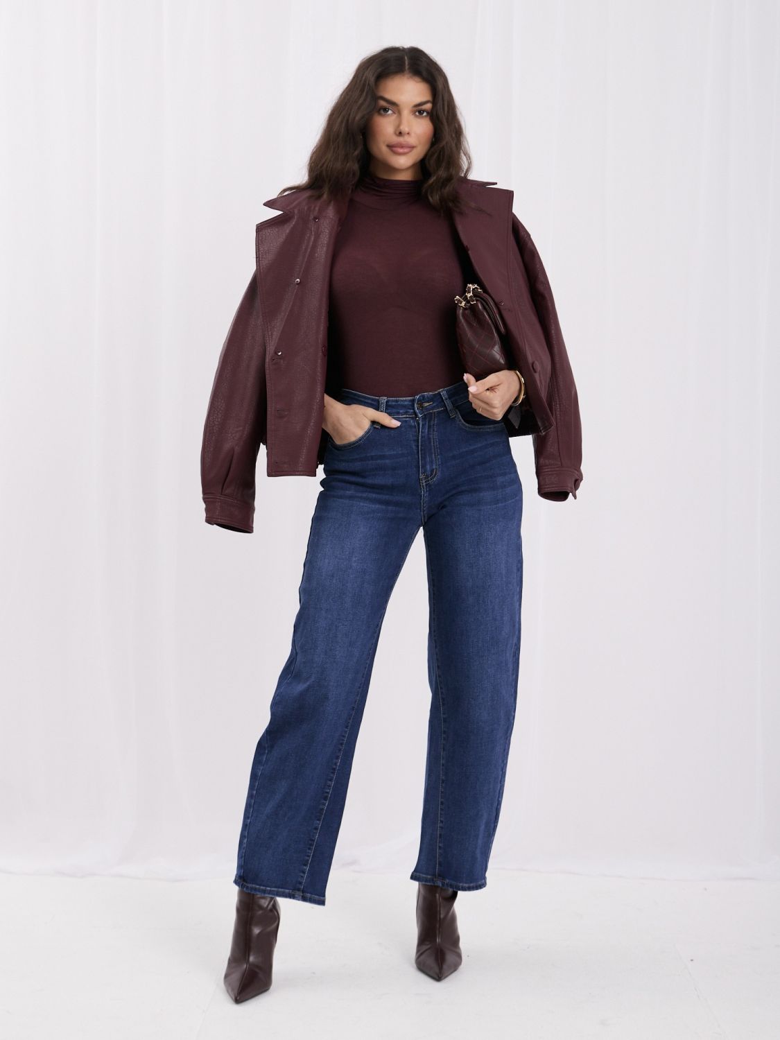 Blugi mom fit bleumarin cu talie înaltă