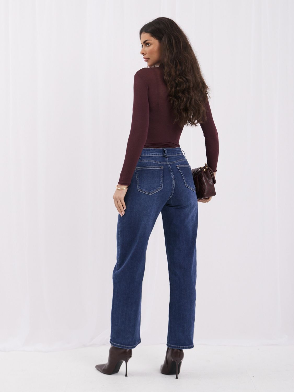 Blugi mom fit bleumarin cu talie înaltă