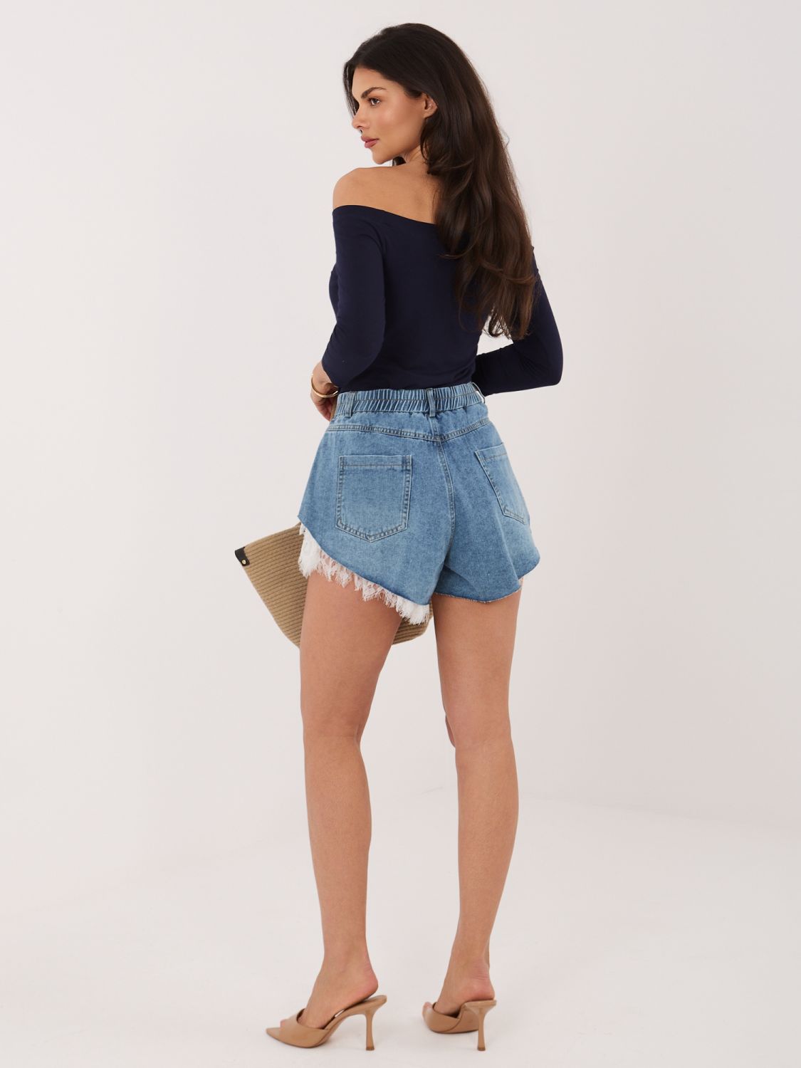 Pantaloni scurți din denim cu dantelă, albaștri