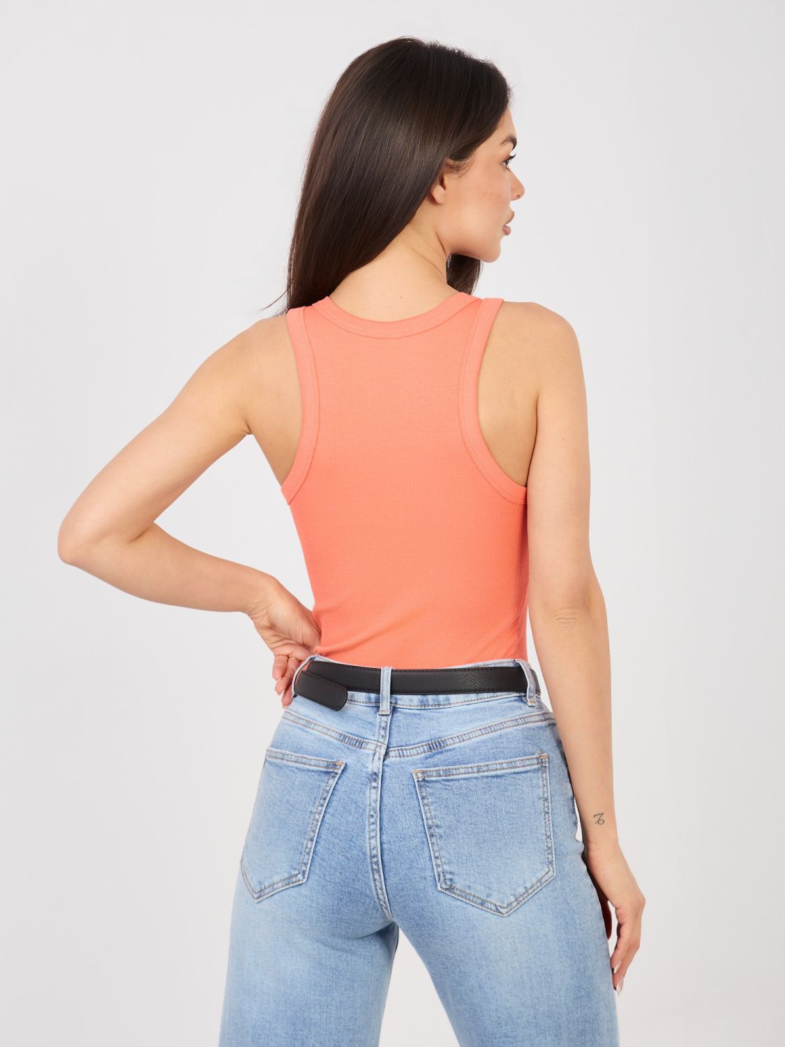 Top portocaliu fără mâneci, cu nervuri