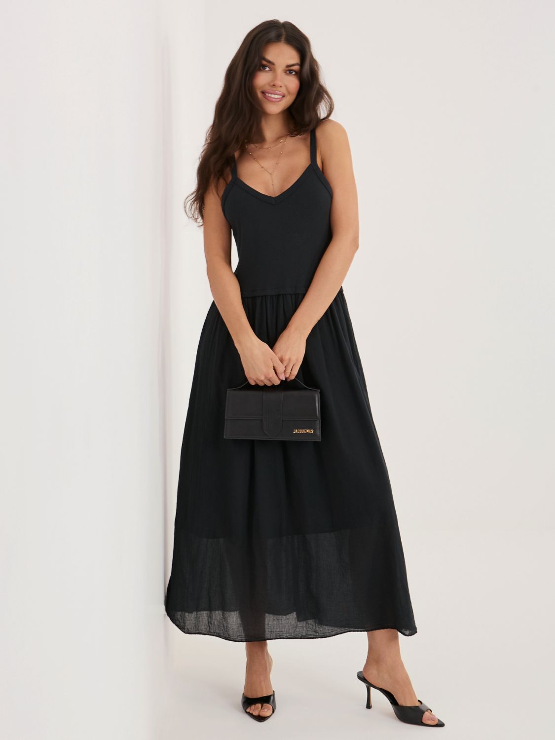 Rochie maxi de vară neagră cu bretele