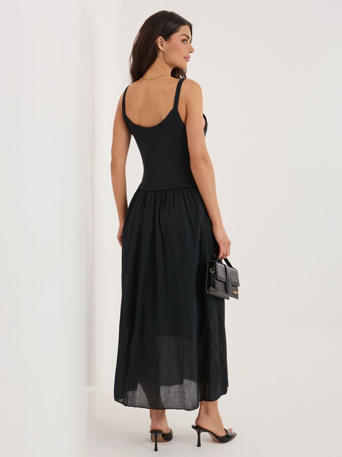 Rochie maxi de vară neagră cu bretele