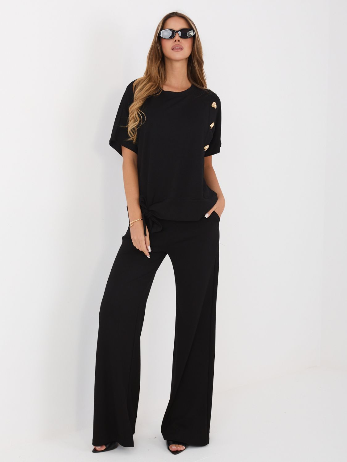 Set negru bluză și pantaloni