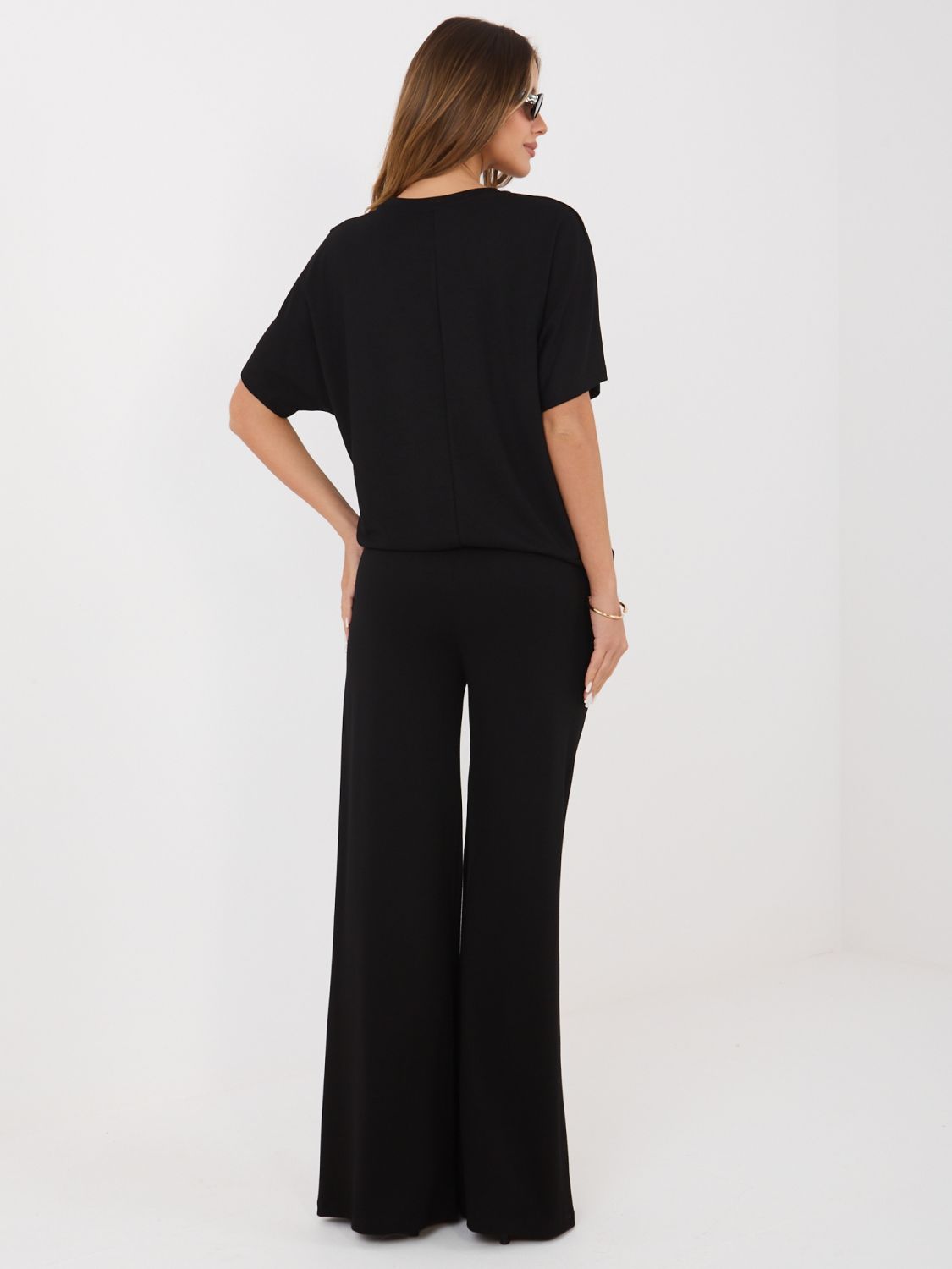 Set negru bluză și pantaloni