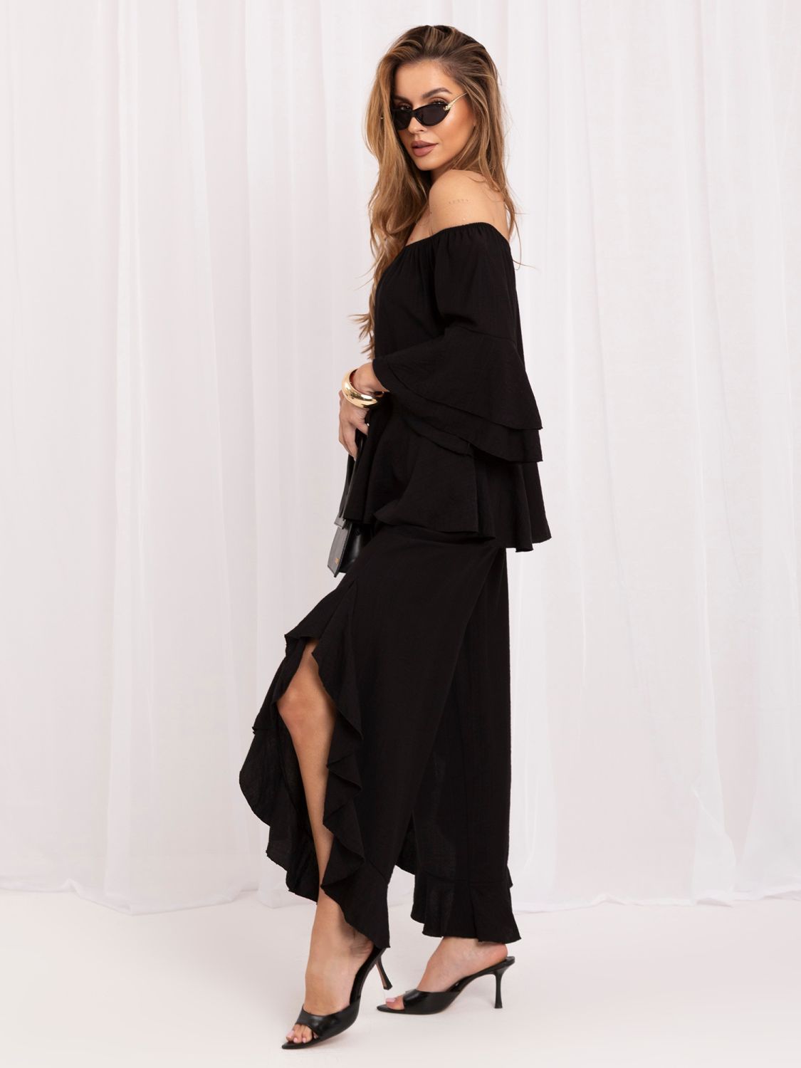 Set negru cu bluză și pantaloni