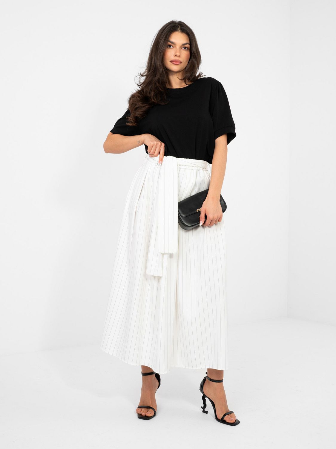 Fustă midi elegantă cu curea și dungi, ecru