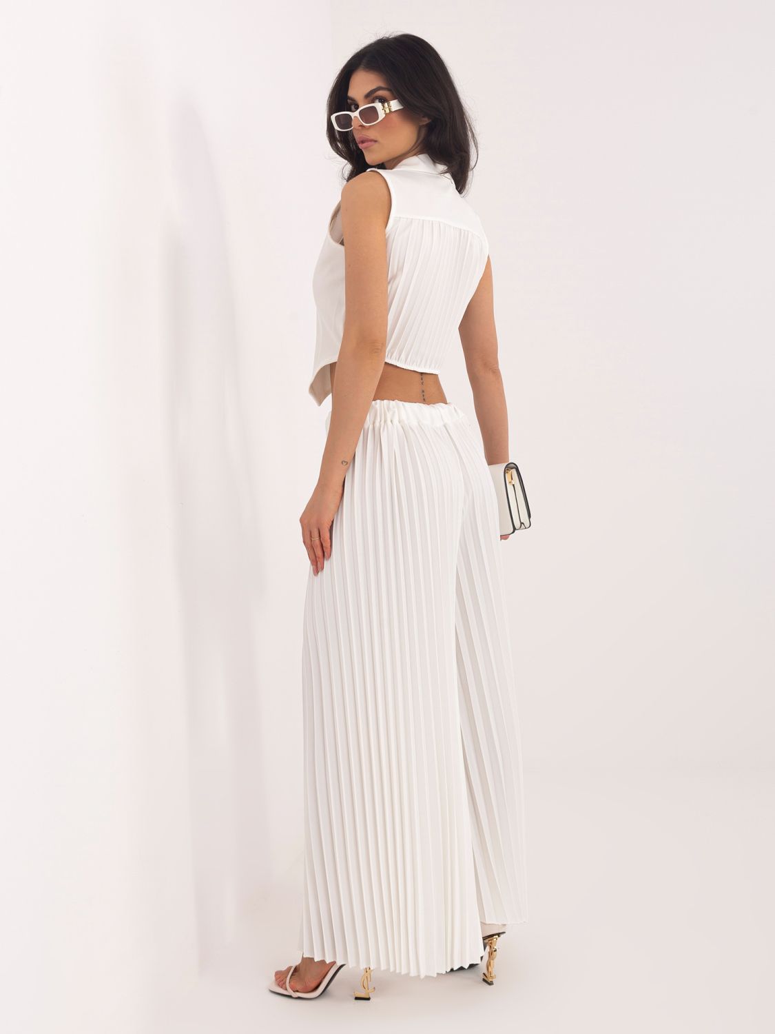 Set elegant ecru – vestă și pantaloni