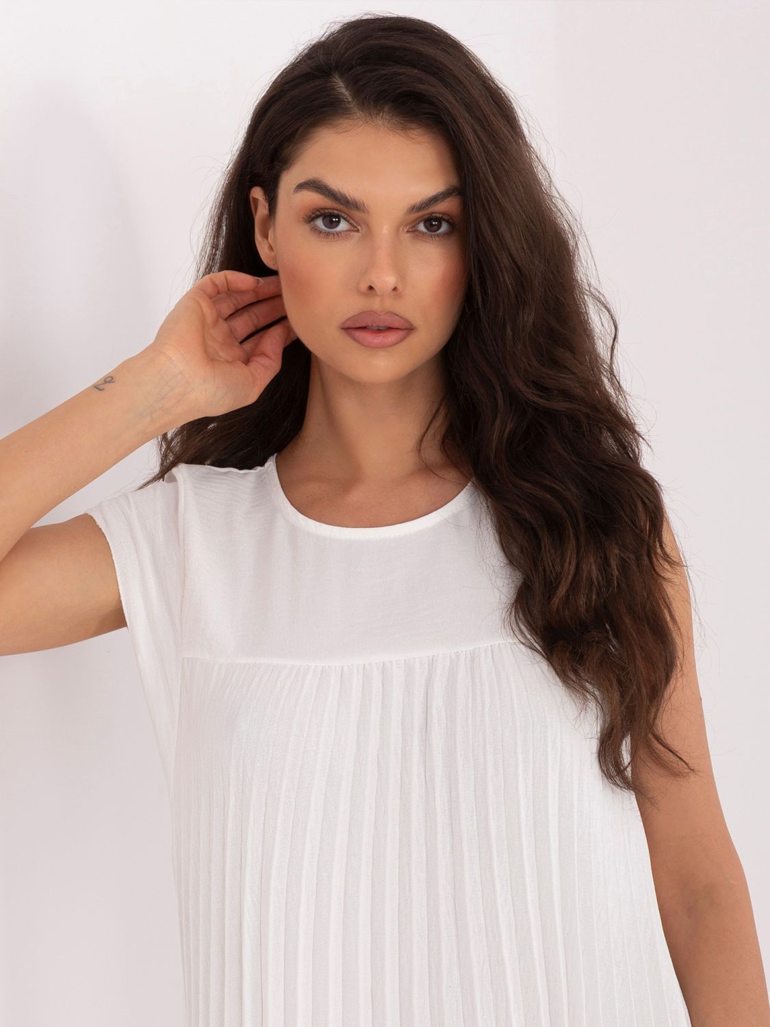 Rochie midi elegantă ecru cu buzunare