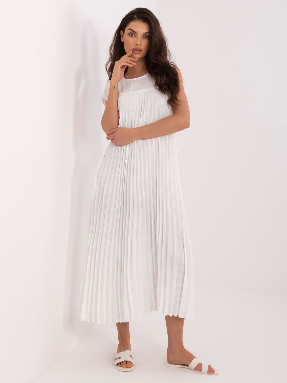 Rochie midi elegantă ecru cu buzunare