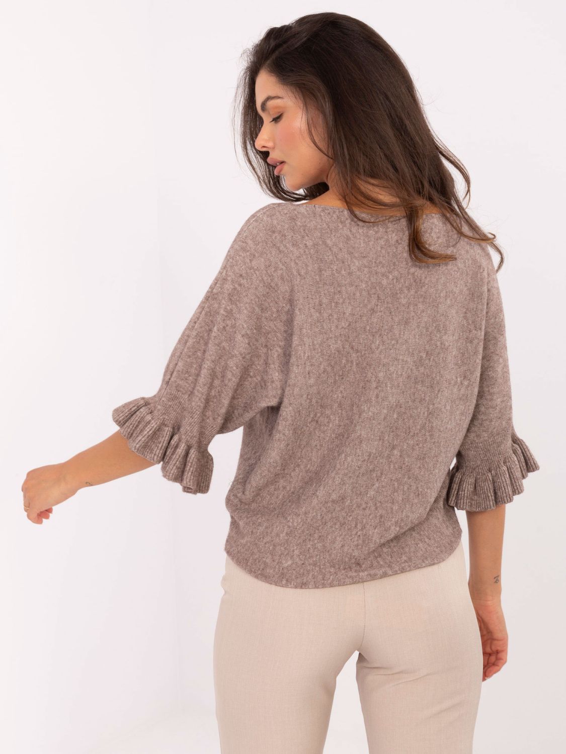 Pulover elegant bej cu mâneci 3/4
