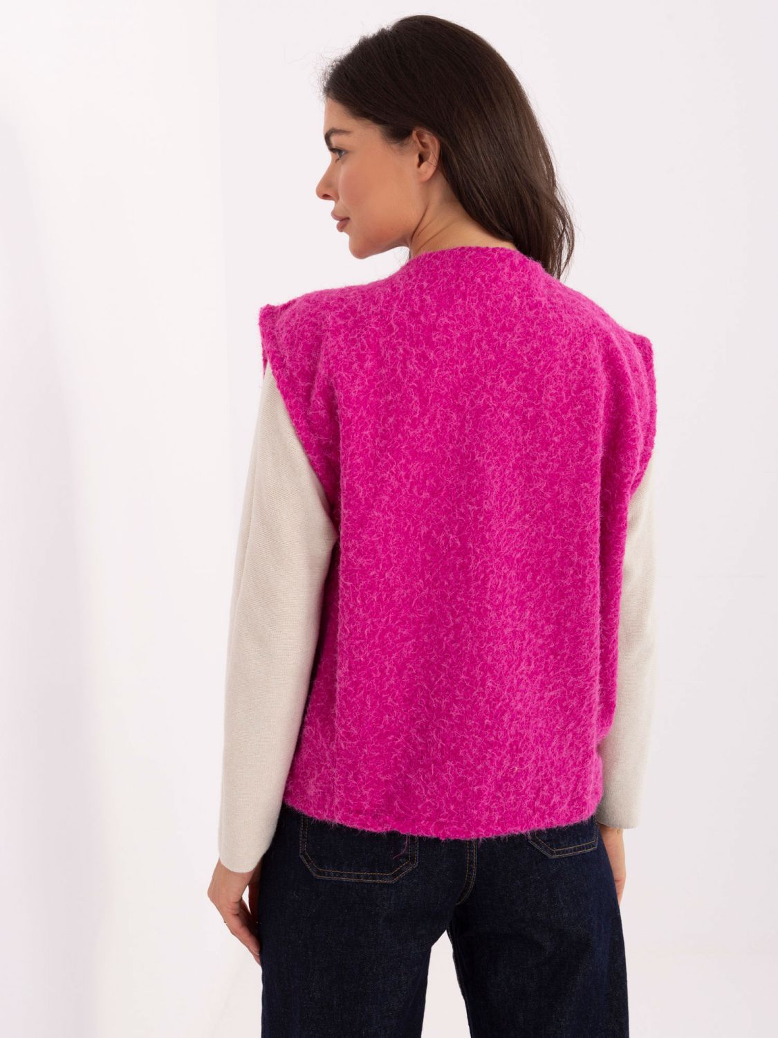 Vestă tricotată fucsia cu buzunare
