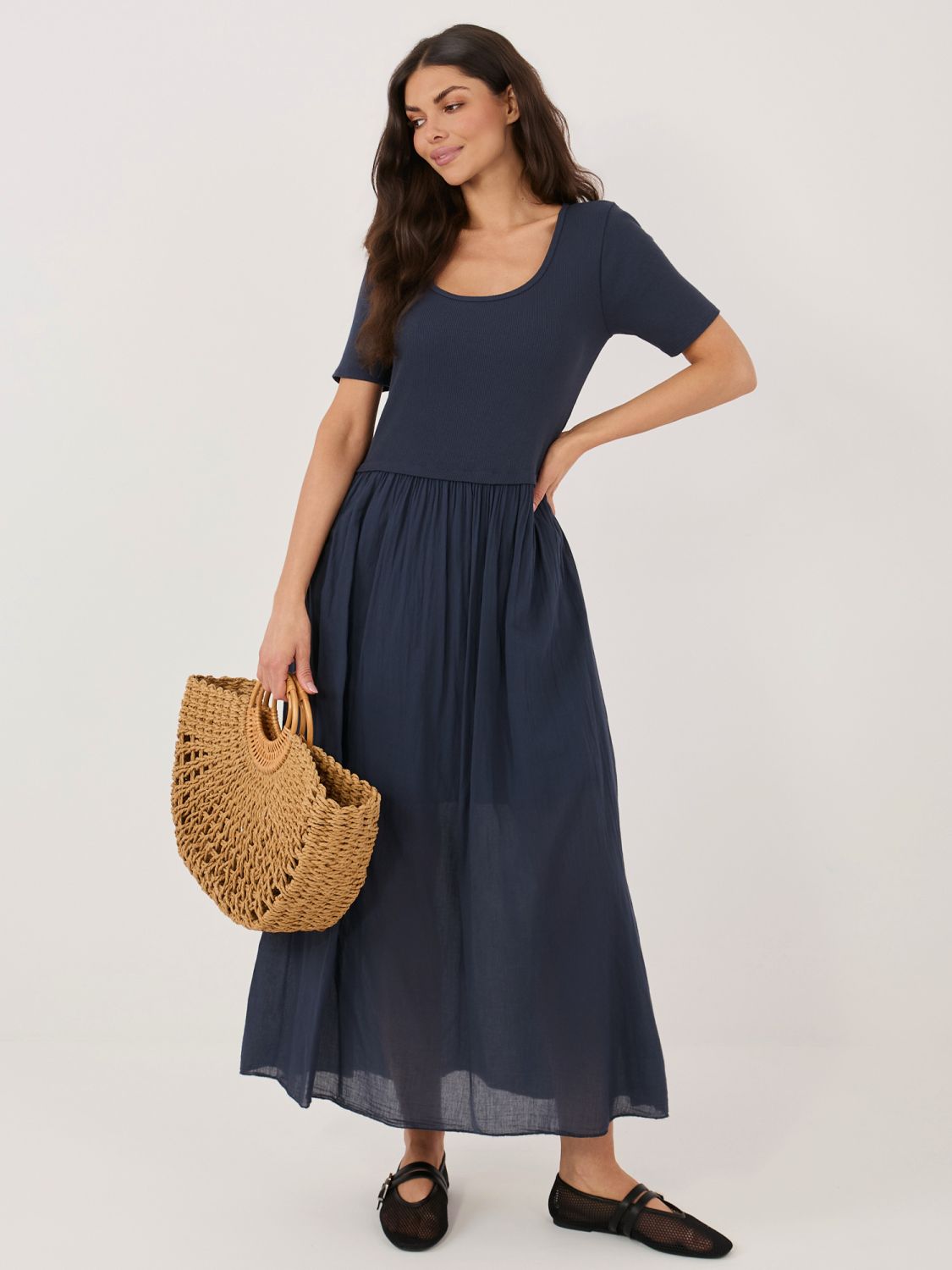 Rochie midi evazată cu căptușeală, albastră