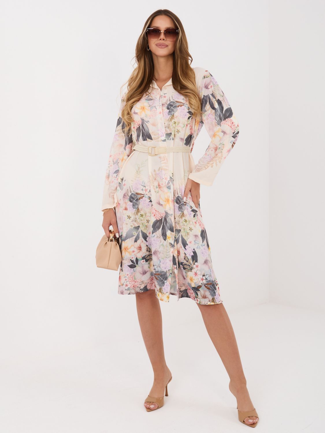 Rochie bej evazată cu imprimeu floral