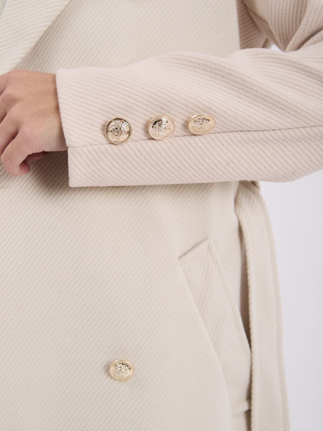 Palton elegant bej deschis cu curea