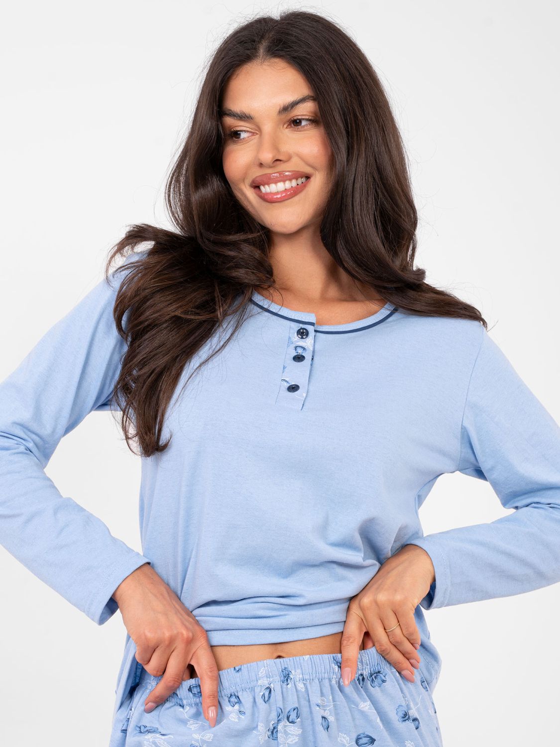 Pijamă din bumbac cu model floral, albastră