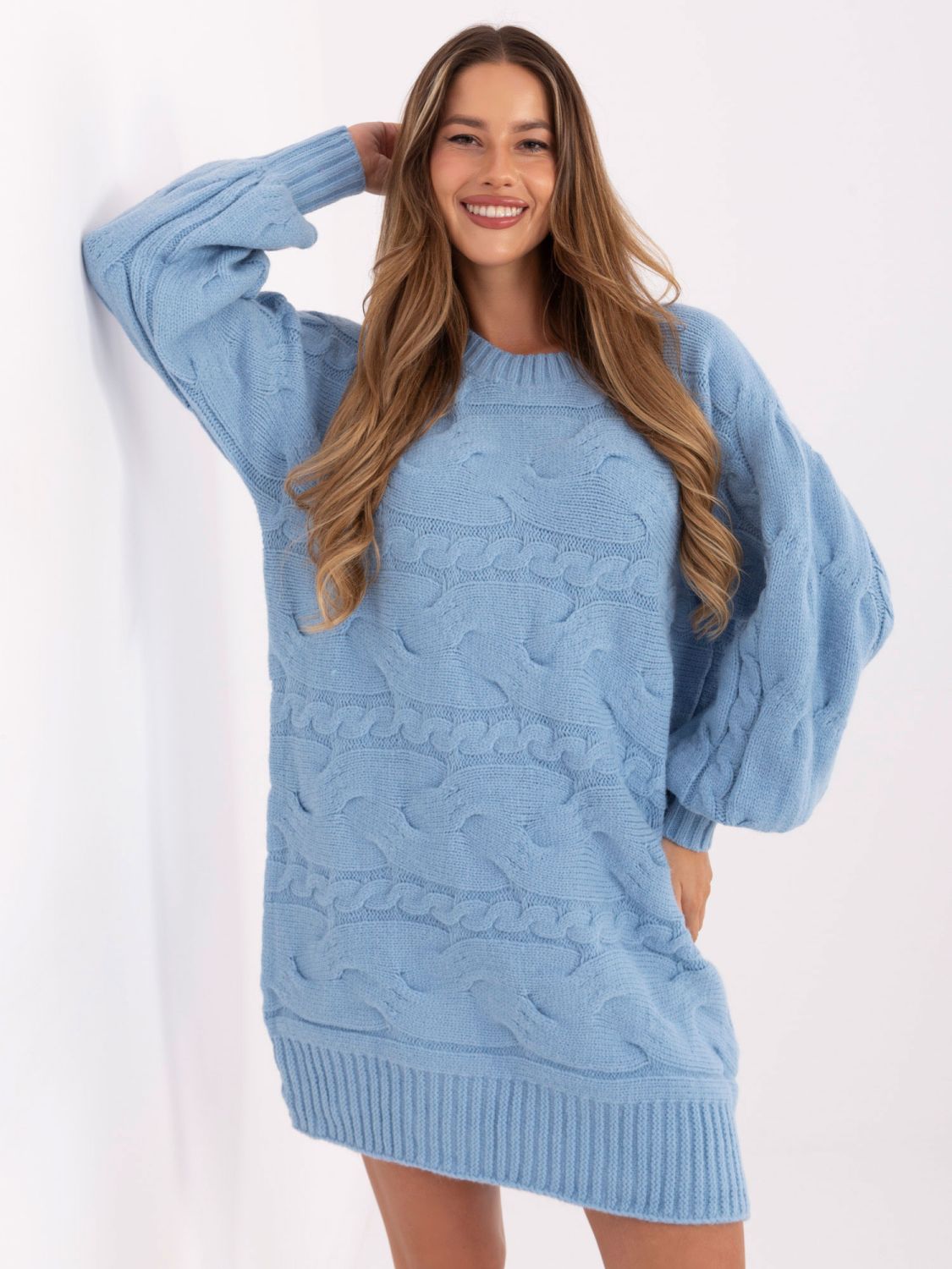 Pulover oversize de culoare albastră deschisă