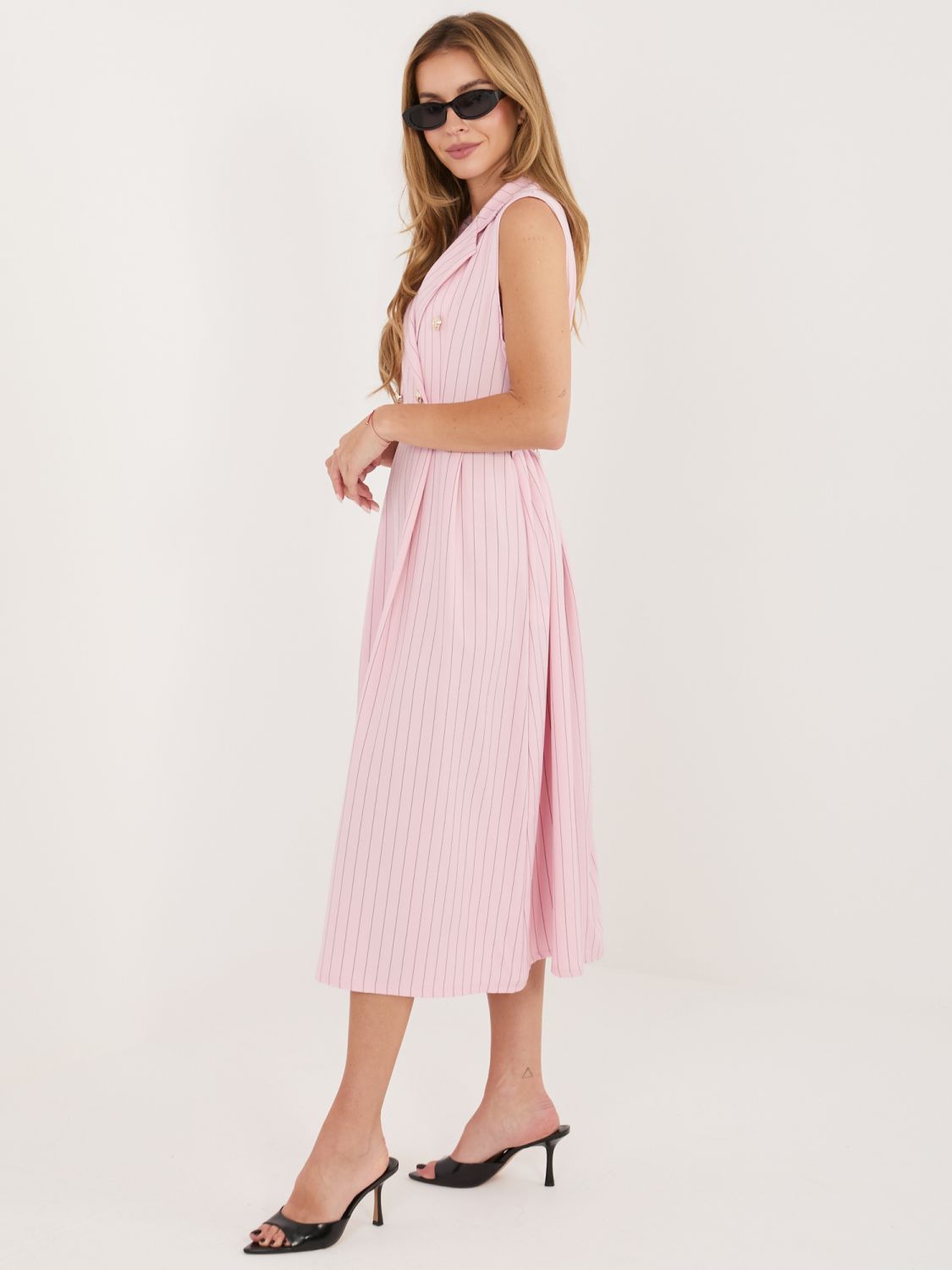 Rochie midi roz elegantă cu curea și guler