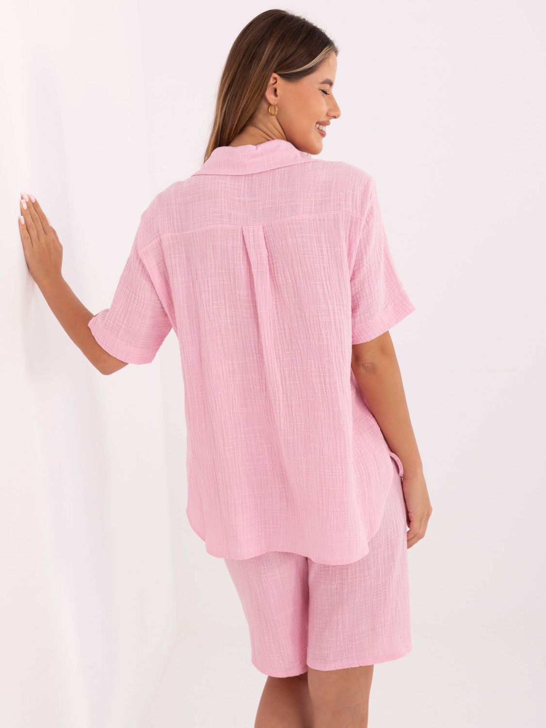 Compleu elegant în roz deschis
