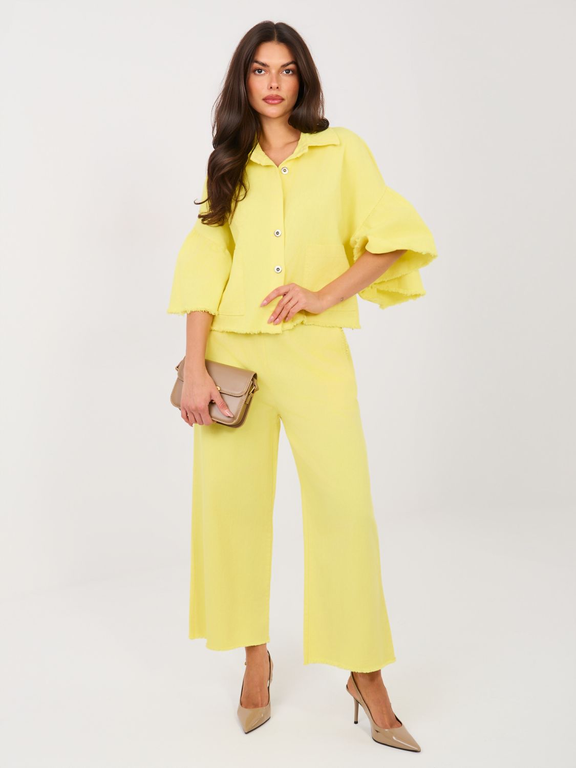 Jachetă scurtă din denim galben cu volan și mâneci 3/4